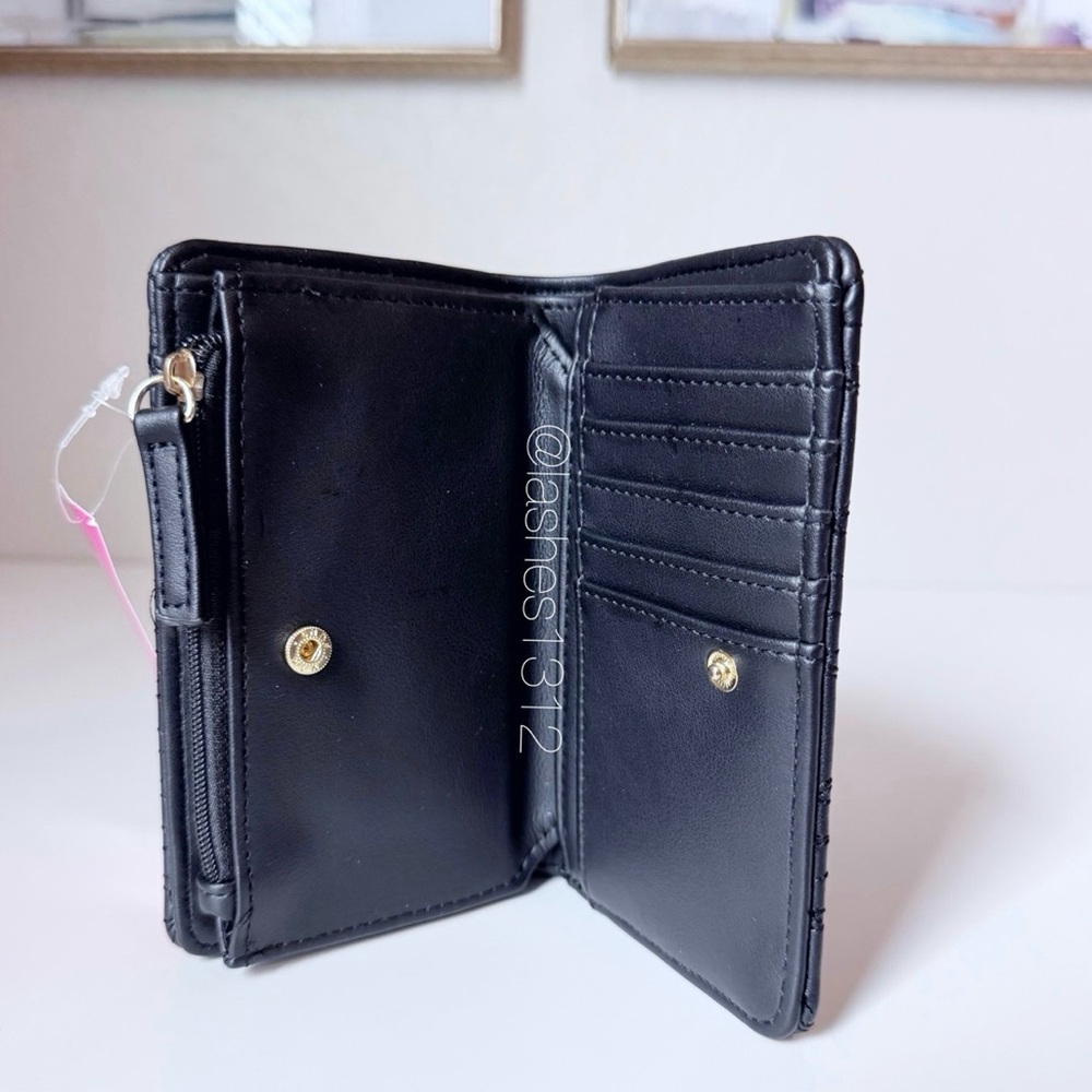 Black Heart Pattern Wallet - Picture 5 of 5